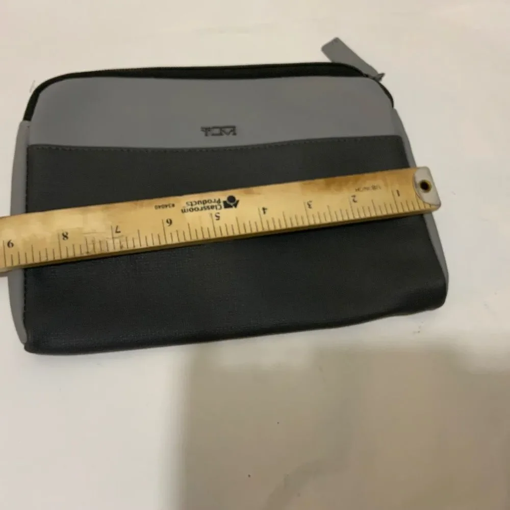 TUMI Small Toiletry Pouch for Delta Makeup Travel Pouch